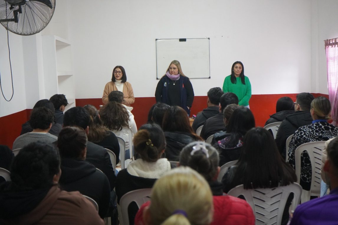 Lanzan nuevo ciclo de talleres para promover la inserción y reinserción laboral