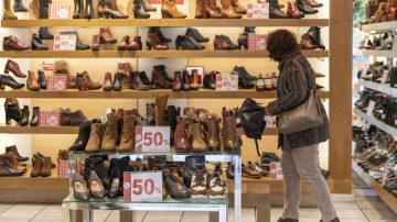 El consumo sigue en picada: La ventas minoristas cayeron 5,7% en julio