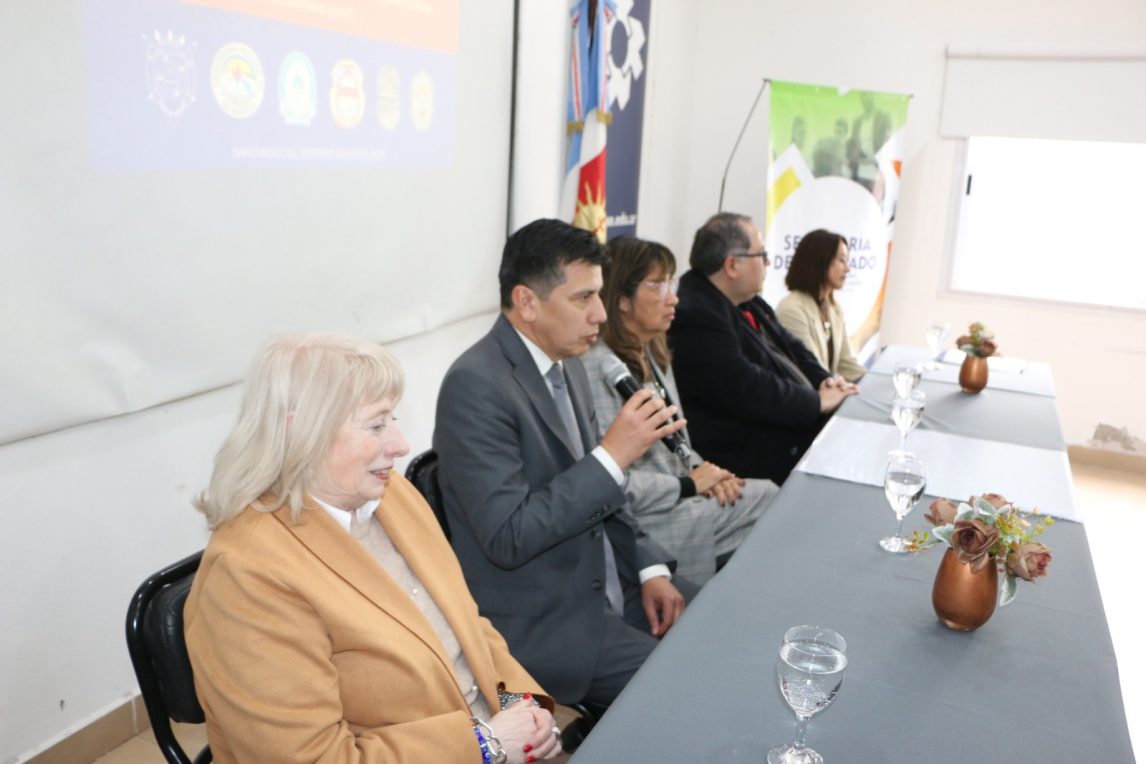 La facultad de Humanidades inauguró el Doctorado en Ciencias Económicas
