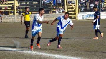 El fútbol de Las Termas está que arde: Se juega la última fecha y se definen los cuartos de final. 