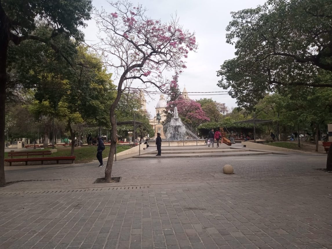 Pronóstico del tiempo en Santiago del Estero: jueves de mucho viento y máxima de 25 grados