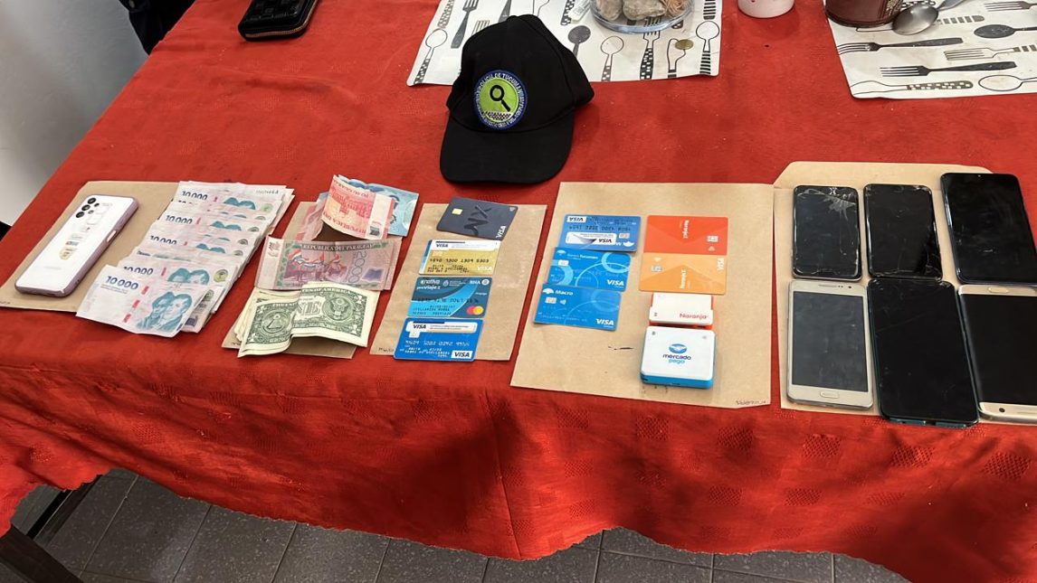 Detienen a una pareja tucumana que estafó con falsos préstamos a un vecino de Las Termas: así operaban