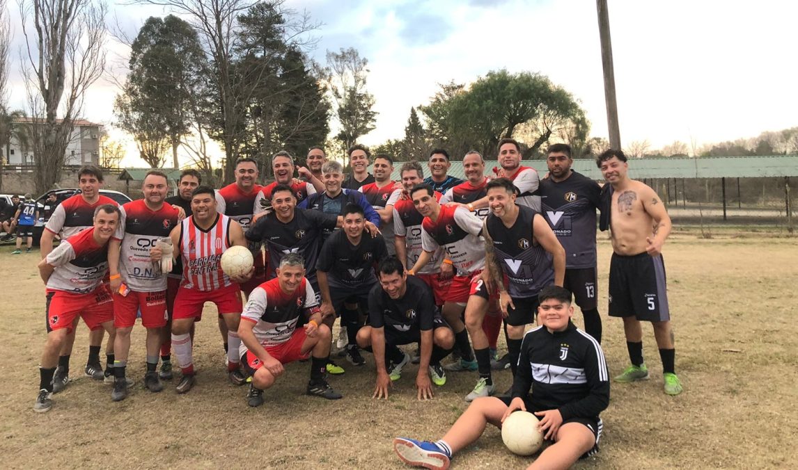 Añatuyenses se consagraron campeones de fútbol internacional seniors en Carlos Paz