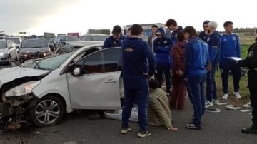 Jugador de Rosario Central chocó contra un camión cuando iba a entrenar