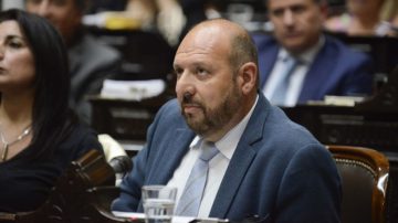 Diputado libertario dio quórum para rechazar el veto y dijo que el Gobierno lo “defraudó”