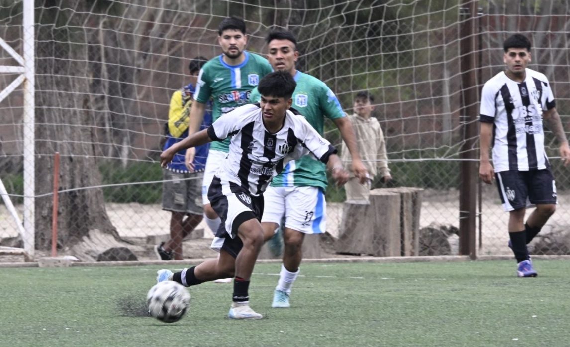 Sportivo Fernández le ganó a Central Córdoba: el árbitro Fernando Ortiz se retiró insultado y custodiado