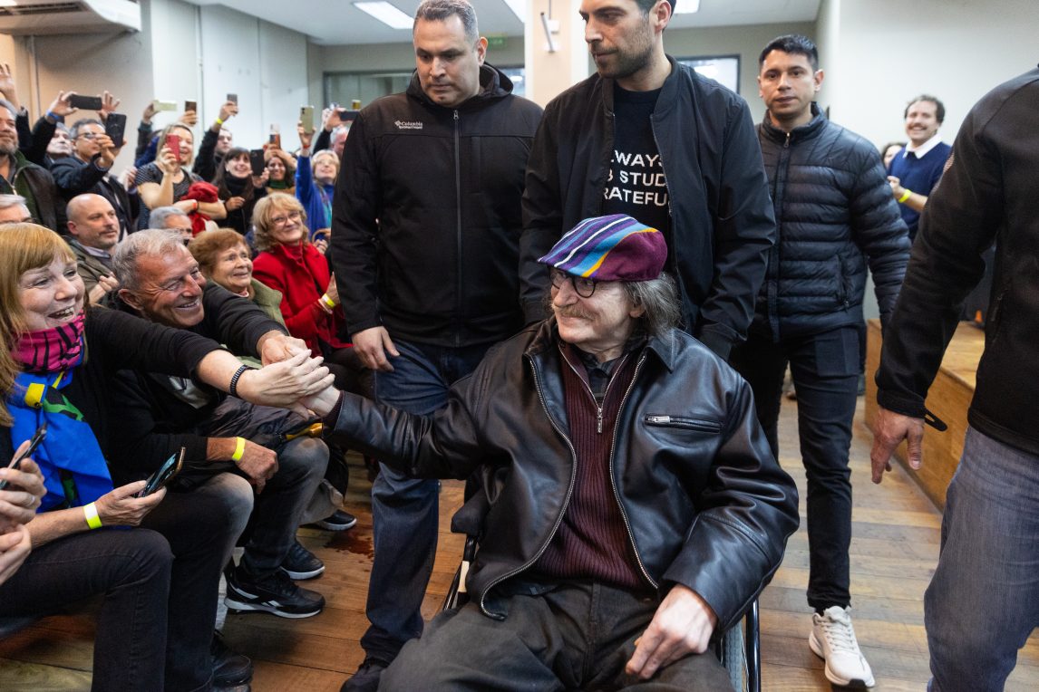 Charly García recibió el título de Doctor Honoris Causa en la UBA