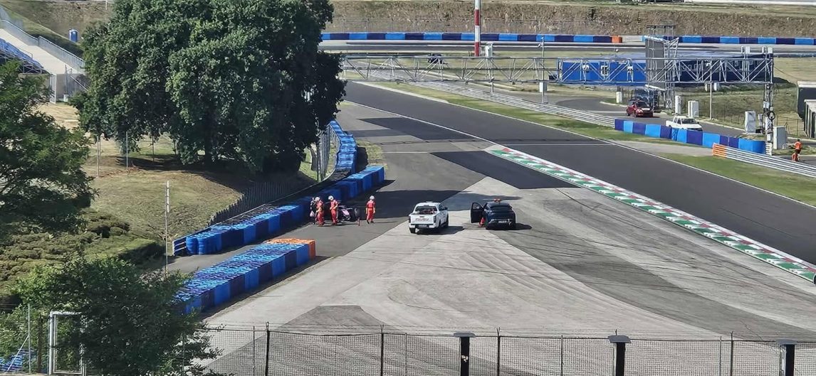 Franco Colapinto se accidentó en las pruebas de neumáticos