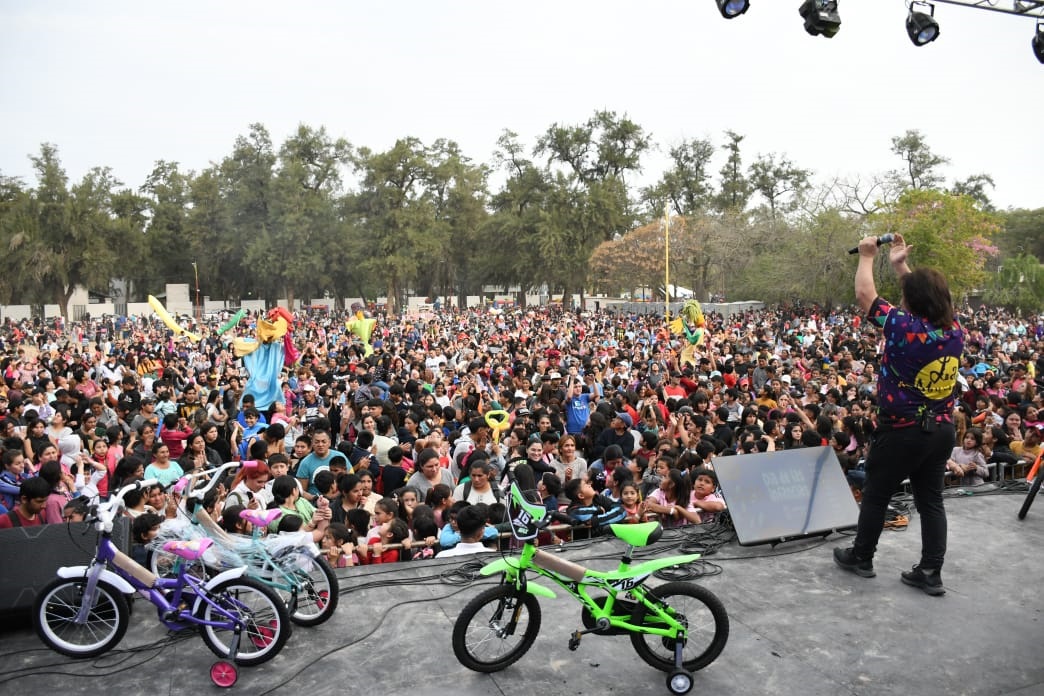 Este domingo, la Municipalidad celebrará el Día de la Niñez con animación, música, juegos y sorteos