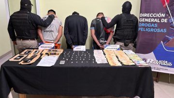 Detienen a tres hombres de apellido Cordero en allanamientos por venta de droga