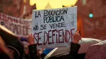 Universidades anuncian nuevo paro, mientras se debate el financiamiento en el Congreso