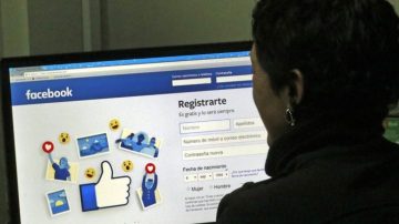 “Cuídate la espalda”: docente denunció mensajes intimidantes en Facebook