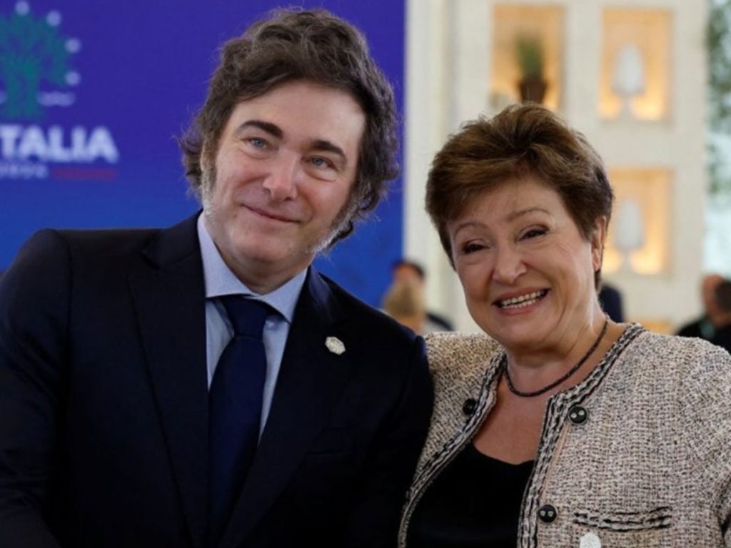 El FMI celebró el freno a los aumentos jubilatorios y a la emergencia en discapacidad