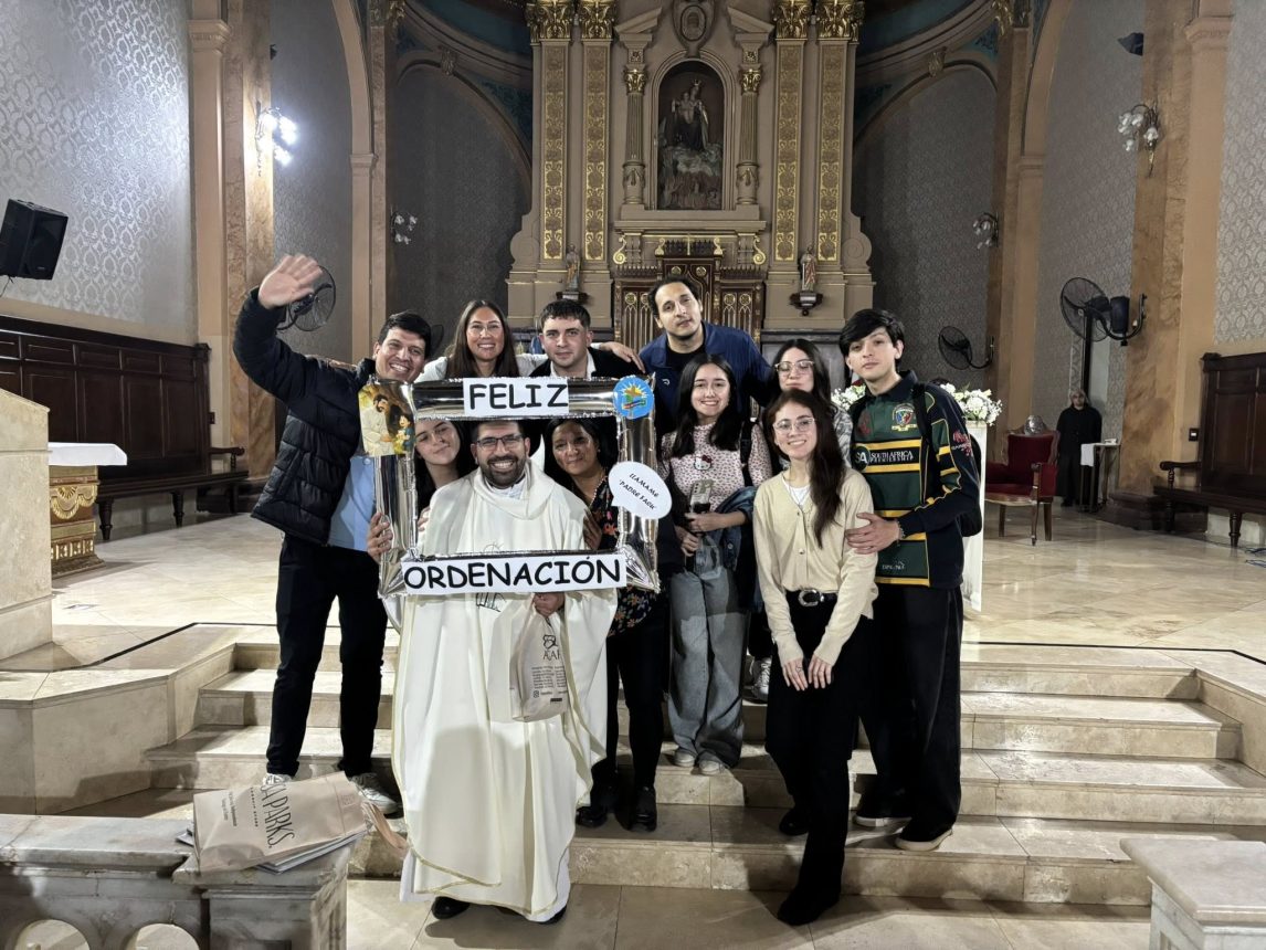 Conmovedoras palabras de la mamá de Facundo Gallego tras ser ordenado sacerdote