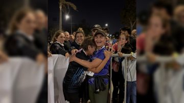 INFO EN MOVIMIENTO: “Esto es otra vida”, el emocionante final de los 10K que demuestra que “es oro la amistad”