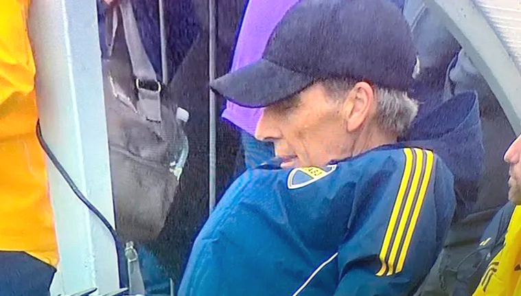 La imagen de Miguel Ángel Russo en Aldosivi-Boca que fue tendencia en las redes: ¿se durmió durante el partido?
