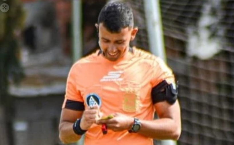 La AFA despidió a un árbitro por “atentar contra los valores del fútbol”