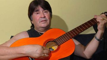 La familia de Johnny Mendizábal se desligó del homenaje póstumo al “Cantor del Pueblo”