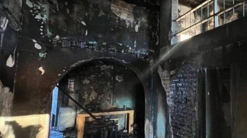 Quimilí: Bomberos trabajaron arduamente para combatir un incendio y piden ayuda para la familia afectada