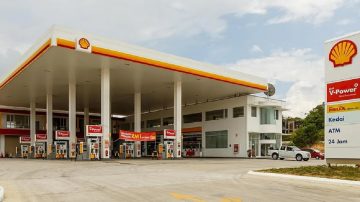 Dueña de Shell en Argentina anunció la venta de sus estaciones de servicio