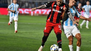 River cayó ante Atlético Tucumán por 2 a 0 en la previa de la revancha contra Palmeiras