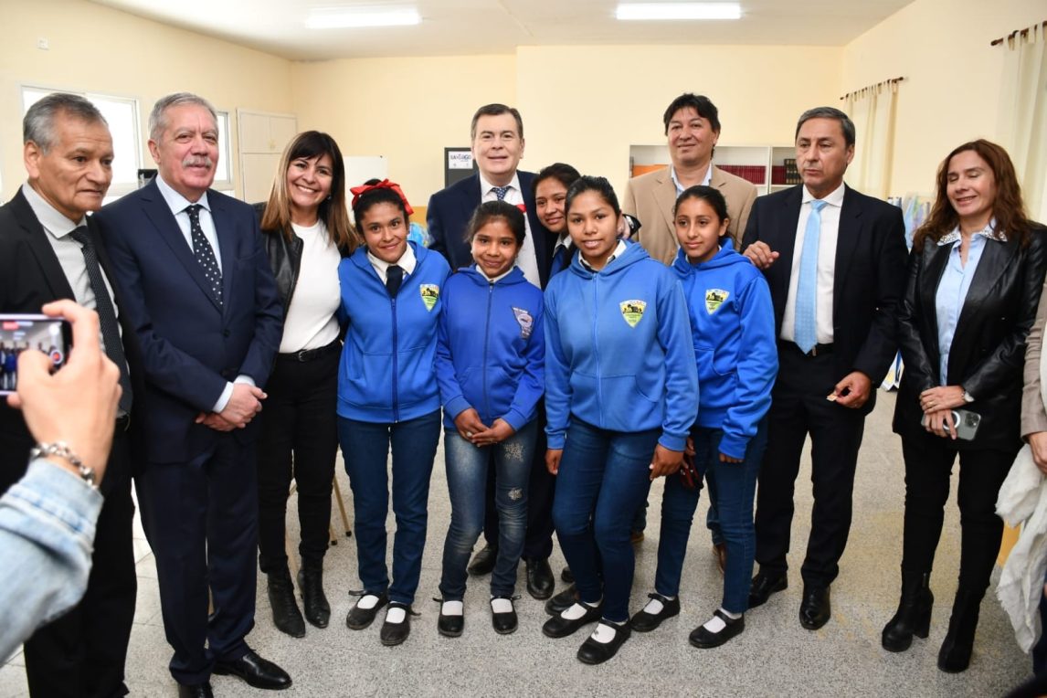 Zamora, Suárez y Silva Neder inauguraron la sede del Agrupamiento N° 86.029 al que asisten 32 adolescentes