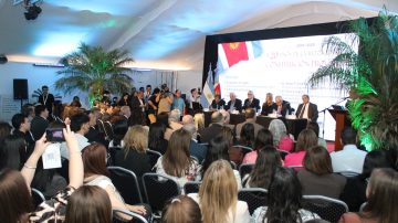 La Feria del Libro fue escenario de un conversatorio a 20 años de la Reforma Constitucional