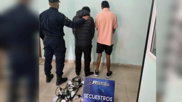 Allanan dos viviendas por robos en Maco y recuperan bienes robados