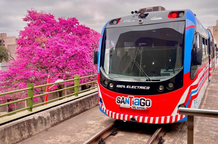 El Tren al Desarrollo sopla 9 velitas en Santiago del Estero