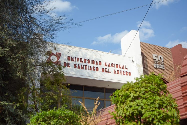 Jóvenes investigadores de la UNSE comparten sus producciones científicas
