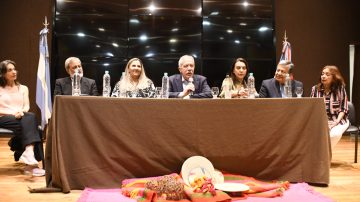 Elías Suárez se reunió con referentes artísticos para promover proyectos locales