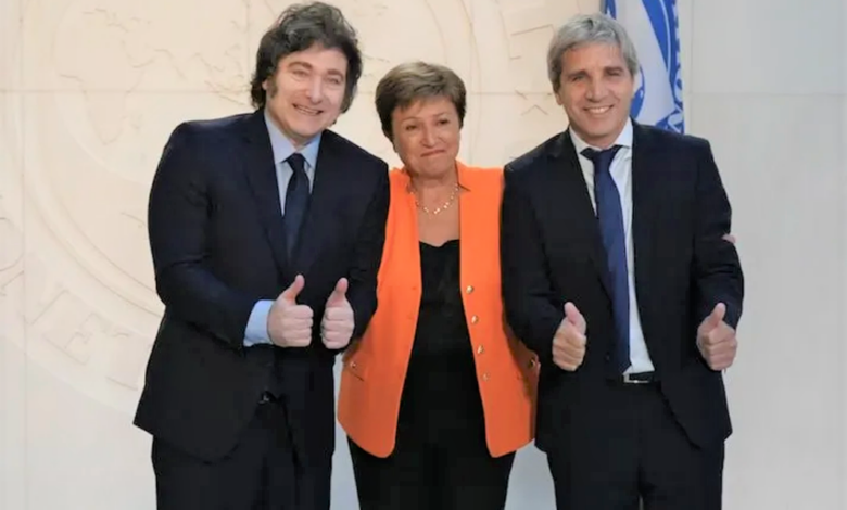 Milei y Caputo se reunirán este martes con la jefa del FMI mientras Argentina busca un préstamo de EEUU