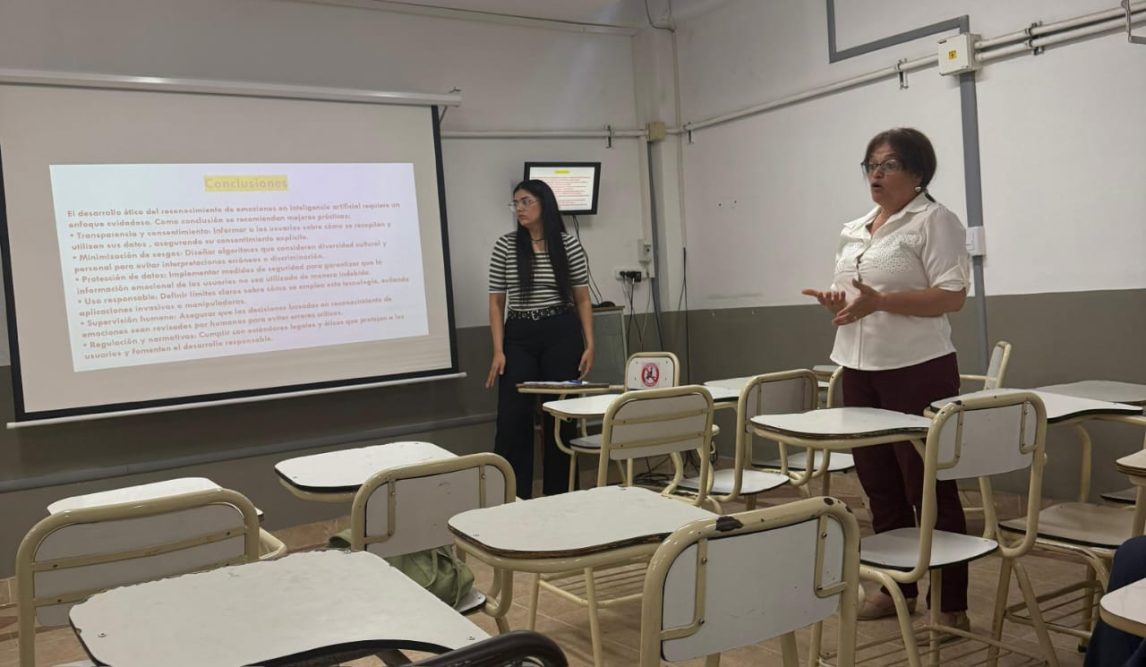La Dra. Rodríguez disertó en la IV jornada de Diálogo y Reflexión de Investigación y Extensión