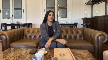 Dos de sus amigas se suicidaron; hoy colabora en una ONG: “Uno de los mitos es que es una decisión valiente o cobarde”