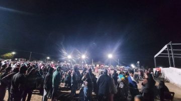 Una vigilia llena de música y baile marcó el cumpleaños 93 de Brea Pozo