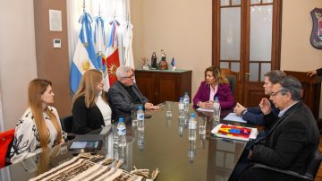 La intendente Fuentes recibió en el salón de acuerdos a directivos del Corredor Productivo Turístico Cultural Italia-Argentina
