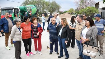 Avanza la pavimentación sobre calle Capitán Mejía de Mirabal del barrio Ejército Argentino