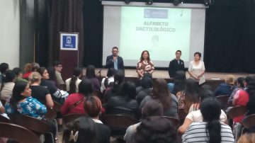 Comenzó el Curso Básico de Lengua de Señas Argentinas organizado por la Capital