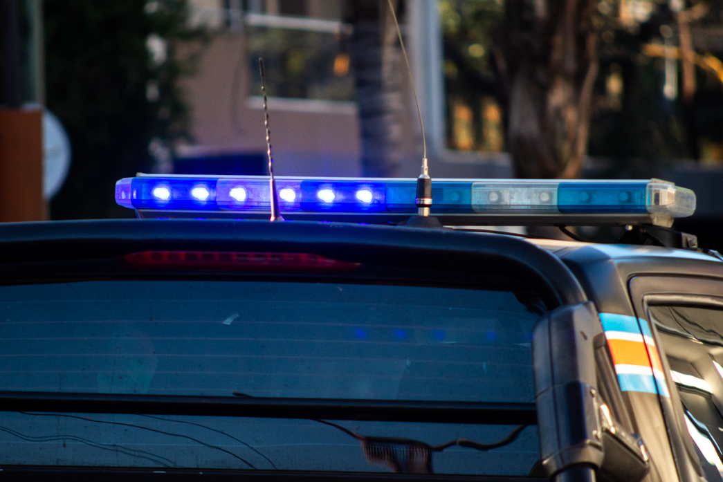 Tres personas a bordo de una moto resultaron heridas en un accidente en La Banda