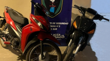 Tras allanamientos, la policía recuperó dos motocicletas y detuvo a dos personas