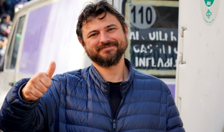 Juan Grabois trabaja en un impuesto permanente del 3% a las grandes fortunas: lo llama “Proyecto Karina”