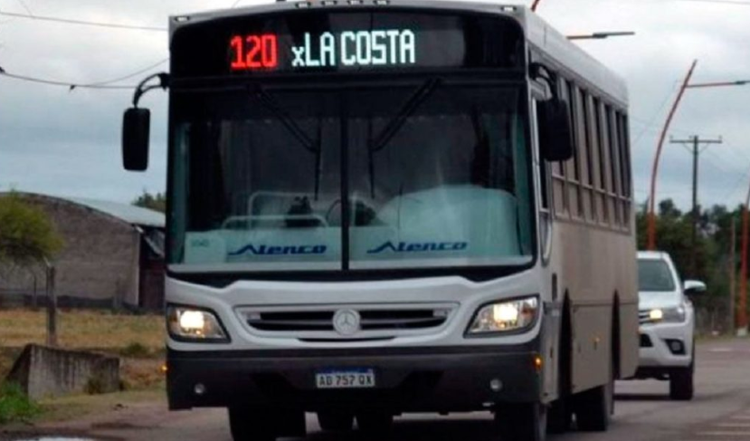 Atención usuarios de la línea 120: el recorrido seguirá modificado por una obra en calle Independencia