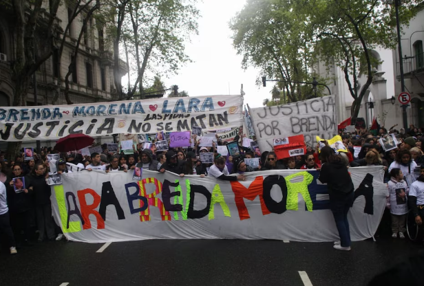 Hubo incidentes en la marcha para pedir justicia por Brenda, Lara y Morena