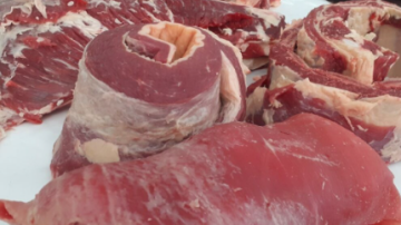 Barrio Industria: acusan a “Reni” de robar 10 kilos de carne, un cabrito y una billetera