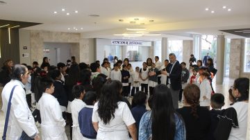 Alumnos de una escuela capitalina visitaron el Poder Judicial de la Provincia