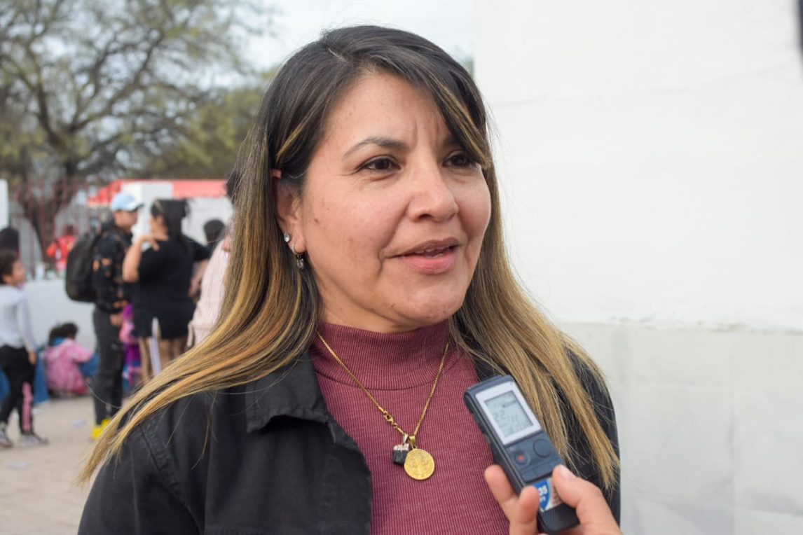 Soledad Soria expuso sus propuestas para salud, caminos e infraestructura en La Aurora