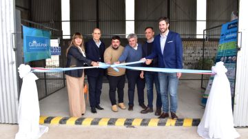 Con la presencia del Ministro Mandrille, se inauguró un nuevo CAT en el Parque Industrial de Fernández