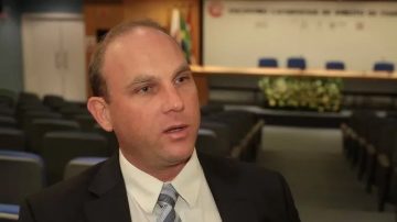 El Juez brasilero Sami Storch se presenta este miércoles y jueves en la provincia