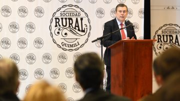 El gobernador Zamora inauguró oficialmente la Expo Sociedad Rural Quimilí 2025