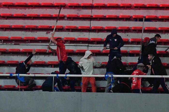 Una ofendida Universidad de Chile respondió a Independiente: “Inaceptables e intolerables”